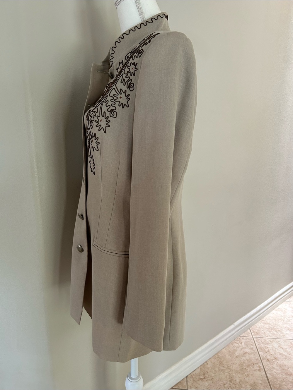 Double  D Ranch Embroidered Jacket - Picture 5 of 11